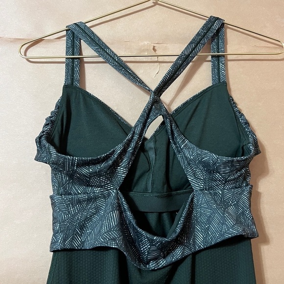 Lululemon | Wrap It Up Tank Top Built in Bra Crossover Jazzy Gator Green Size 8 - Picture 8 of 10